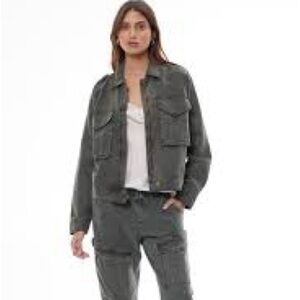 YFB Damon Jacket in Pine Pigment Gray Size Small
